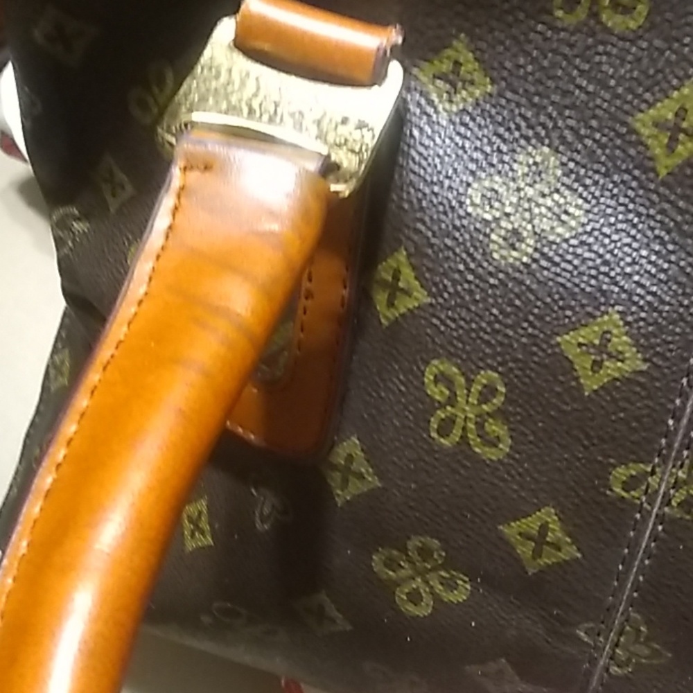 Purse - Picture 4 of 7
